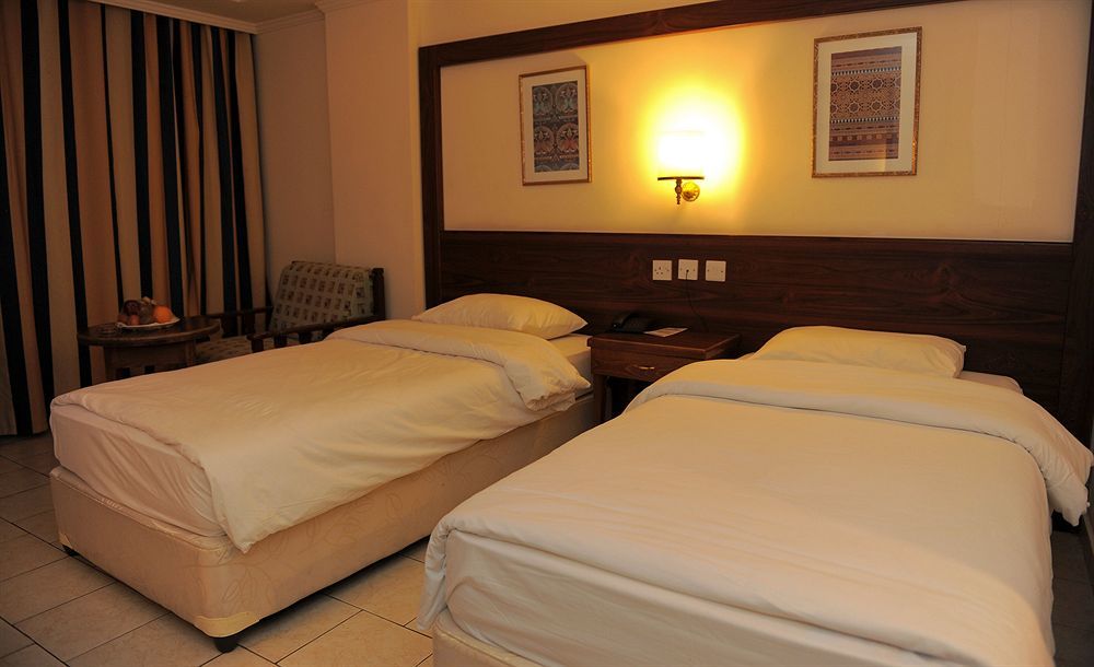 Hotel Mina 3*